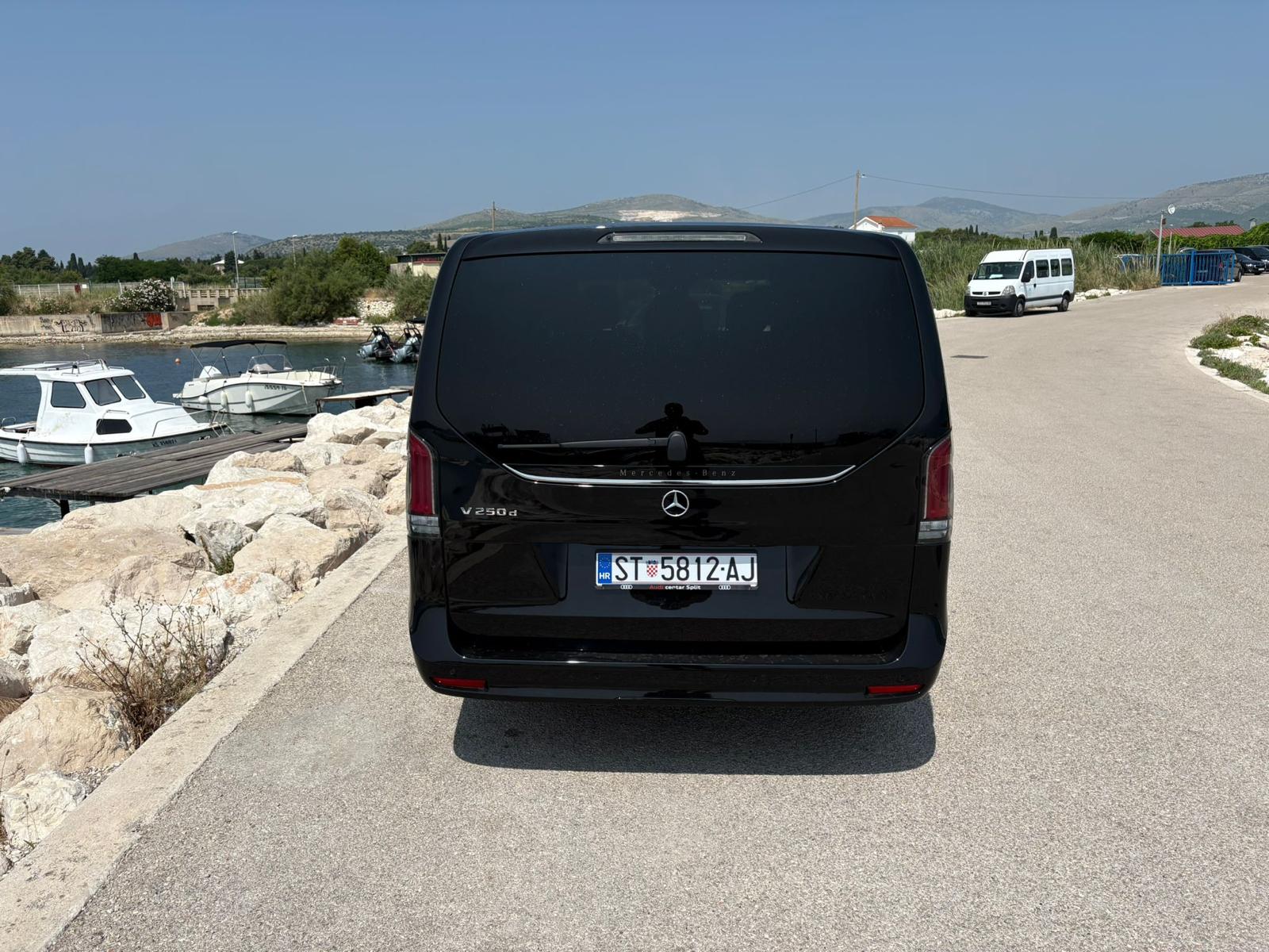 Mercedes-Benz V-klasa 6